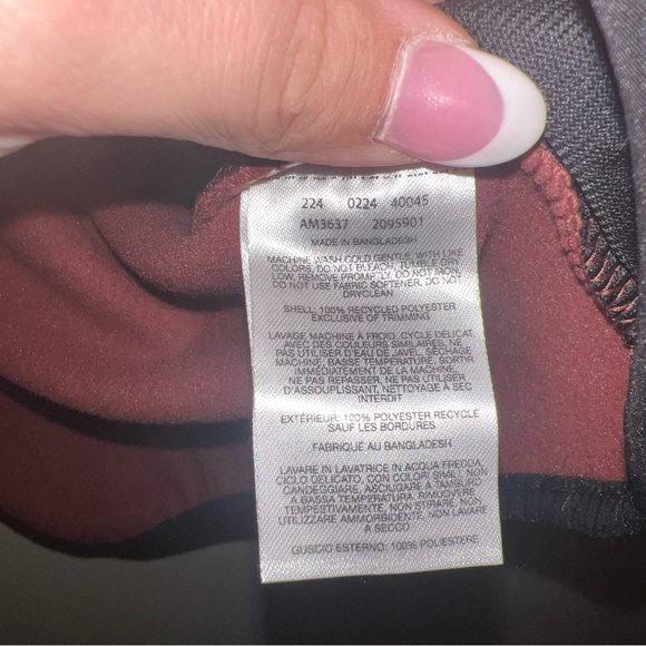 Columbia Burgundy Fleece Jacket with Black Accents | NWT | Size Medium - Picture 6 of 16